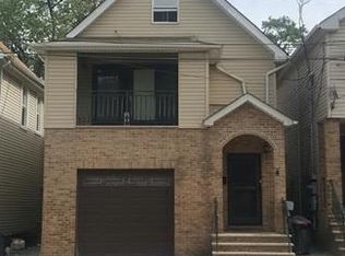 4 Railroad Ave, Carteret, NJ 07008