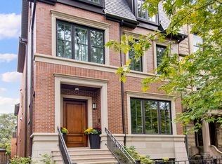 3639 N Magnolia Ave, Chicago, IL 60613