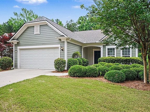 3rd image of 102 Crape Myrtle Dr