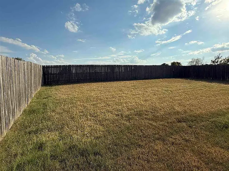 6816 SW Drakestone Blvd — Photo 17
