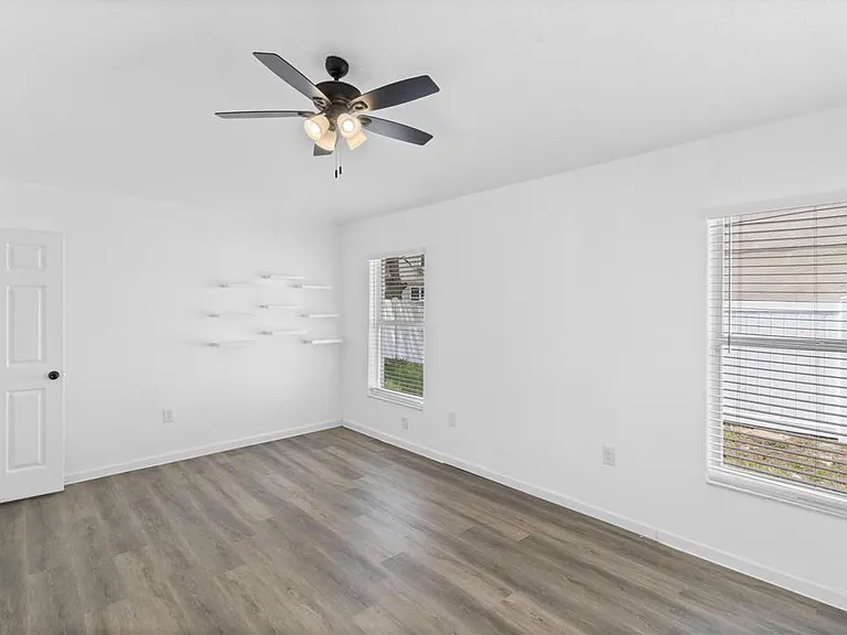 1601 Perdido Ct — Photo 6
