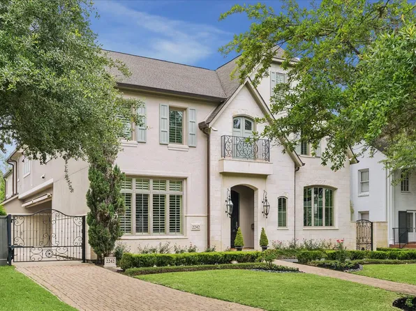 2242 Pelham Dr, Houston, TX 77019
