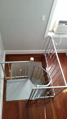 Rented by Signature Property Realty | media 32