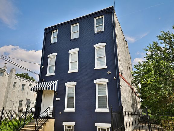 2nd image of 3717 Frankford Ave APT 2