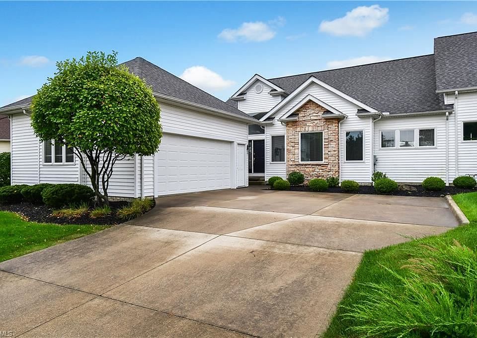 1st image of 438 Glencoe Ln
