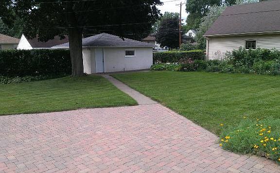 3rd image of 2524 Saint Anthony Blvd