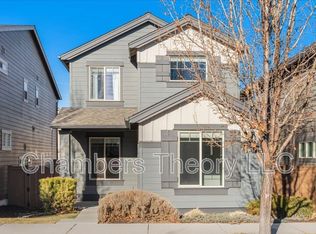 20800 NE Smoke Stack Ln, Bend, OR 97701