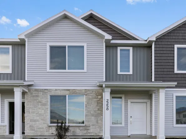 2258 W 1400 N, Farr West, UT 84404