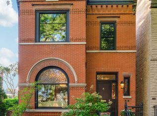 2216 N Fremont St, Chicago, IL 60614