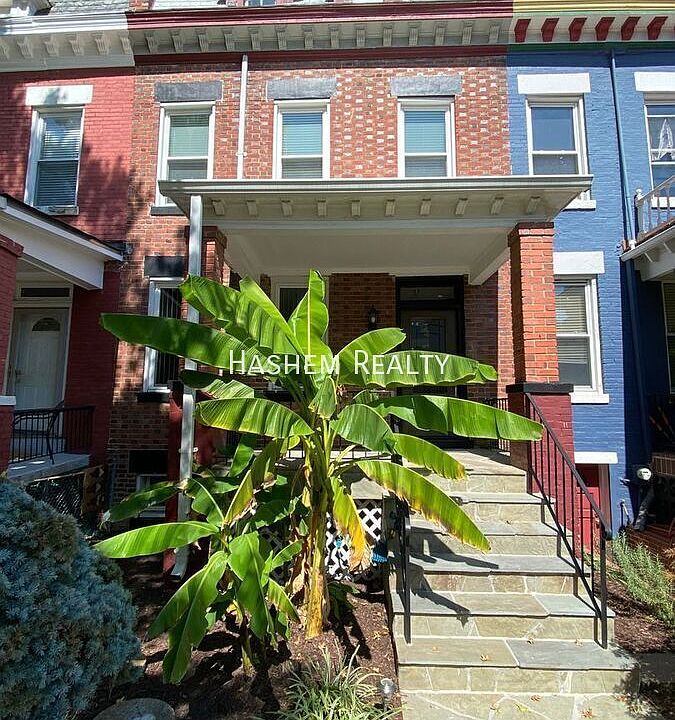 1st image of 615 Lamont St NW
