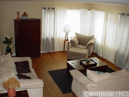 1st image of 1496 Eleanor Ave