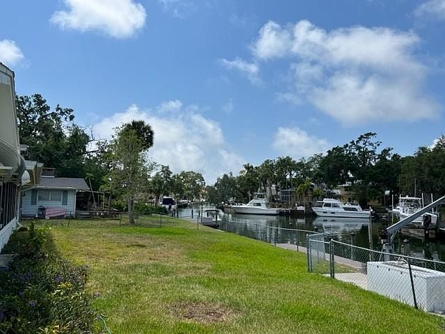 1st image of 1845 Baywood Dr
