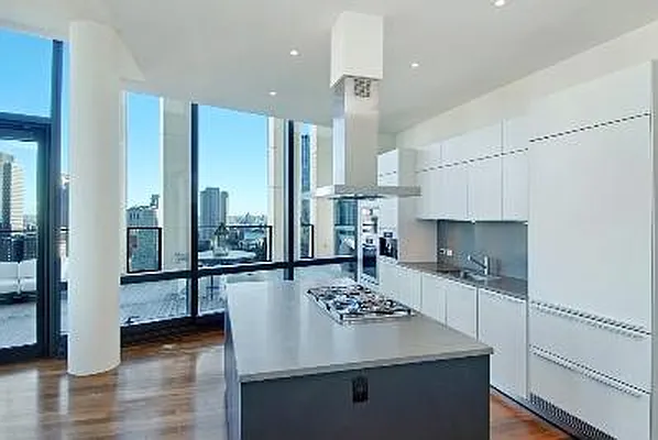 Rented by Corcoran | media 80