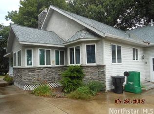 257 Shady Ridge Rd NW, Hutchinson, MN 55350