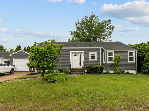 214 Ferris Ave
