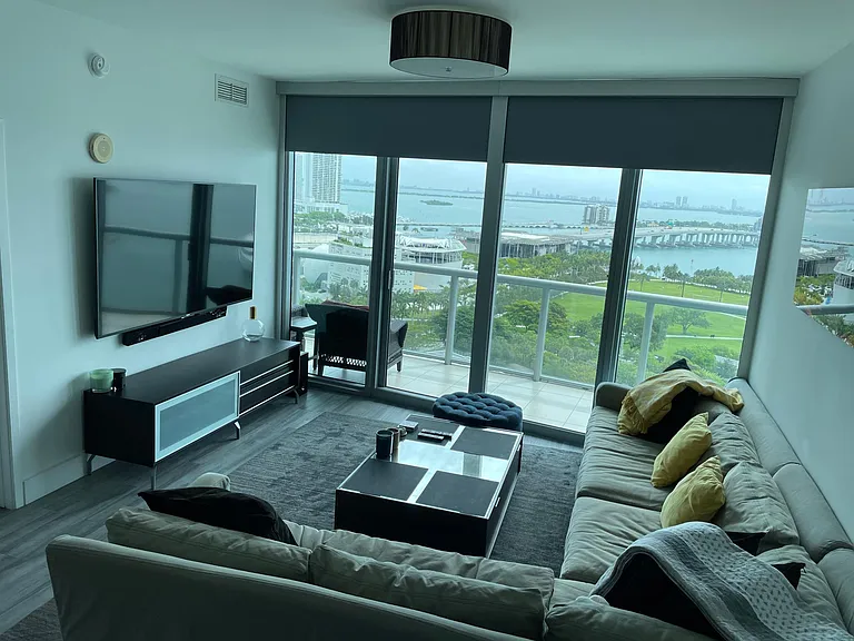 888 Biscayne Blvd #1810 — Photo 13