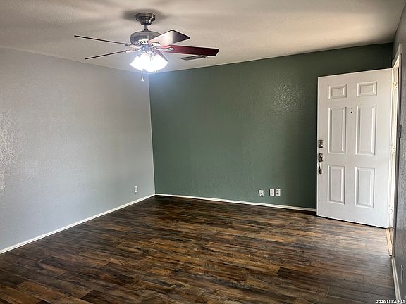 5th image of 16131 IKE LN