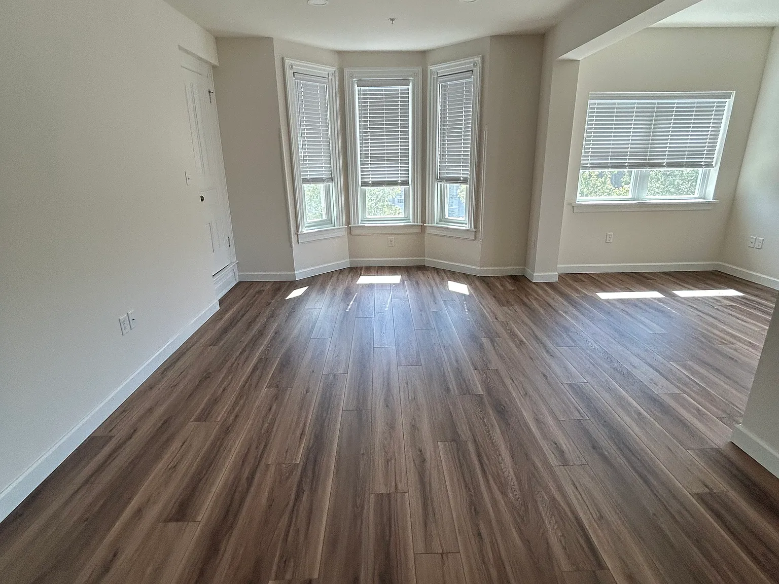 2 bed, 1400 sqft, $1,795 — Photo 3