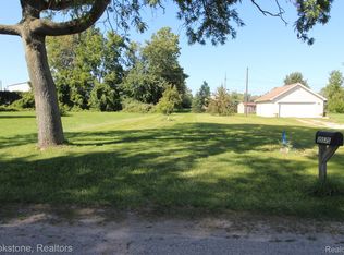 35575 Hamer St, New Baltimore, MI 48047