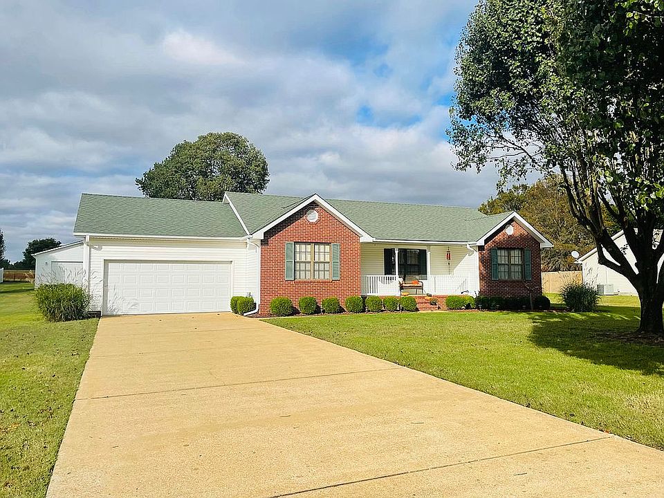 1st image of 2624 Bradford Pear Ln