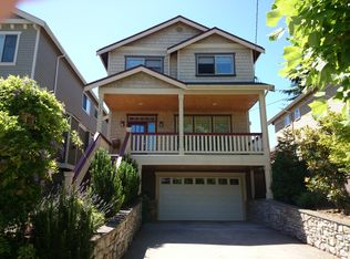 2327 N 59th St, Seattle, WA 98103