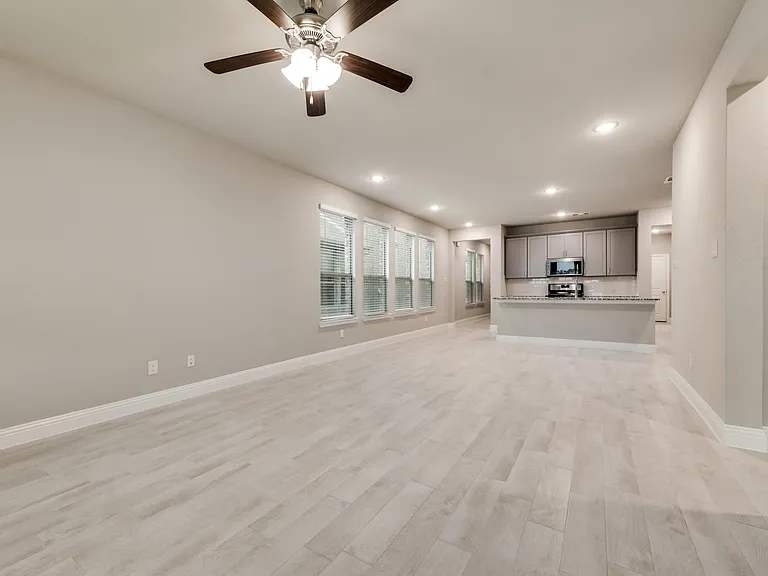 1078 Norias Dr — Photo 8