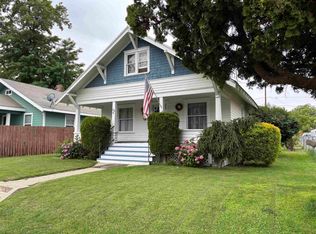 306 Avenue G, Grandview, WA