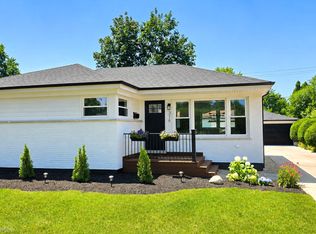 316 N Reuter Dr, Arlington Heights, IL 60005