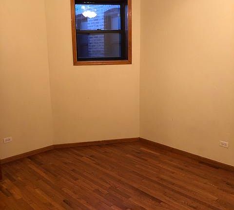 Bedroom #1 - 10x12