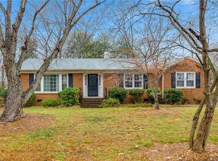 4800 Penn Wyne Dr, Greensboro, NC 27410