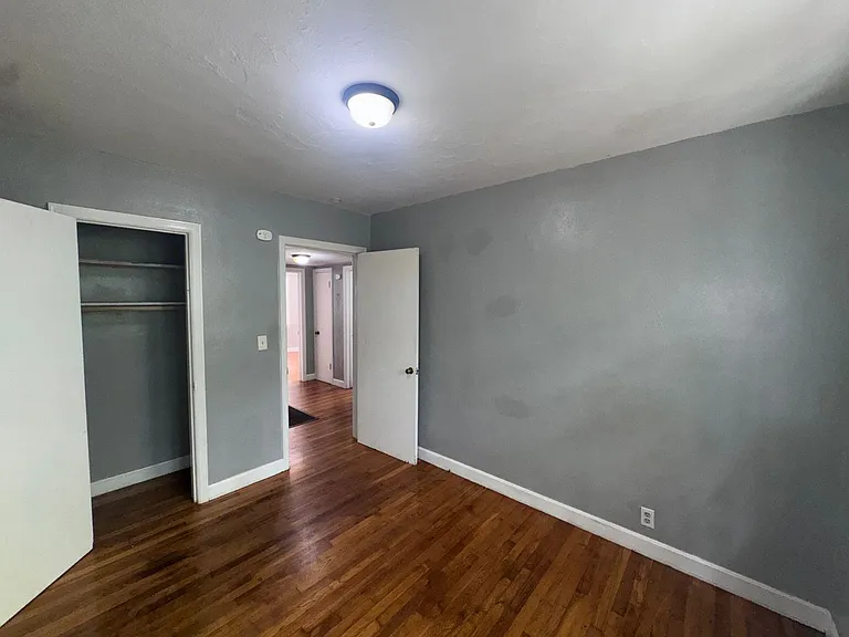 1529 Charlotte Ave — Photo 9