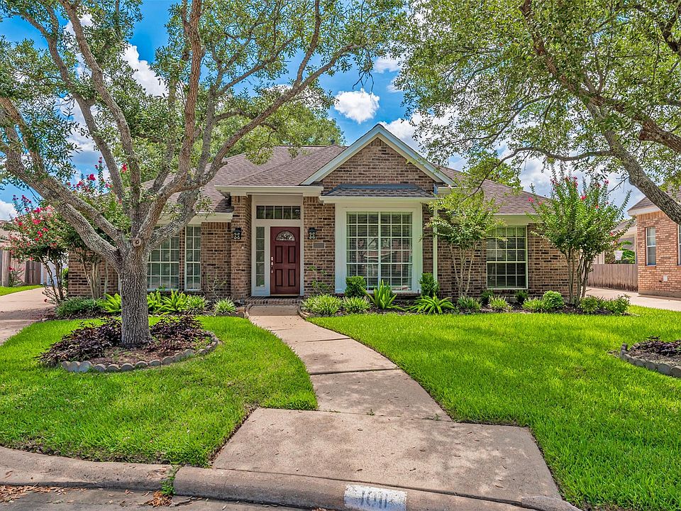 1st image of 1011 Hathorn Way Dr