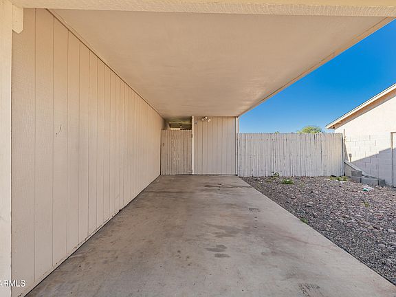 3rd image of 1620 N 55TH Drive