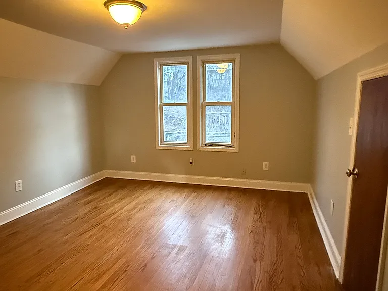 21 N Walnut St #3 — Photo 2