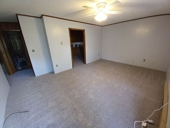5th image of 2928 Link Dr
