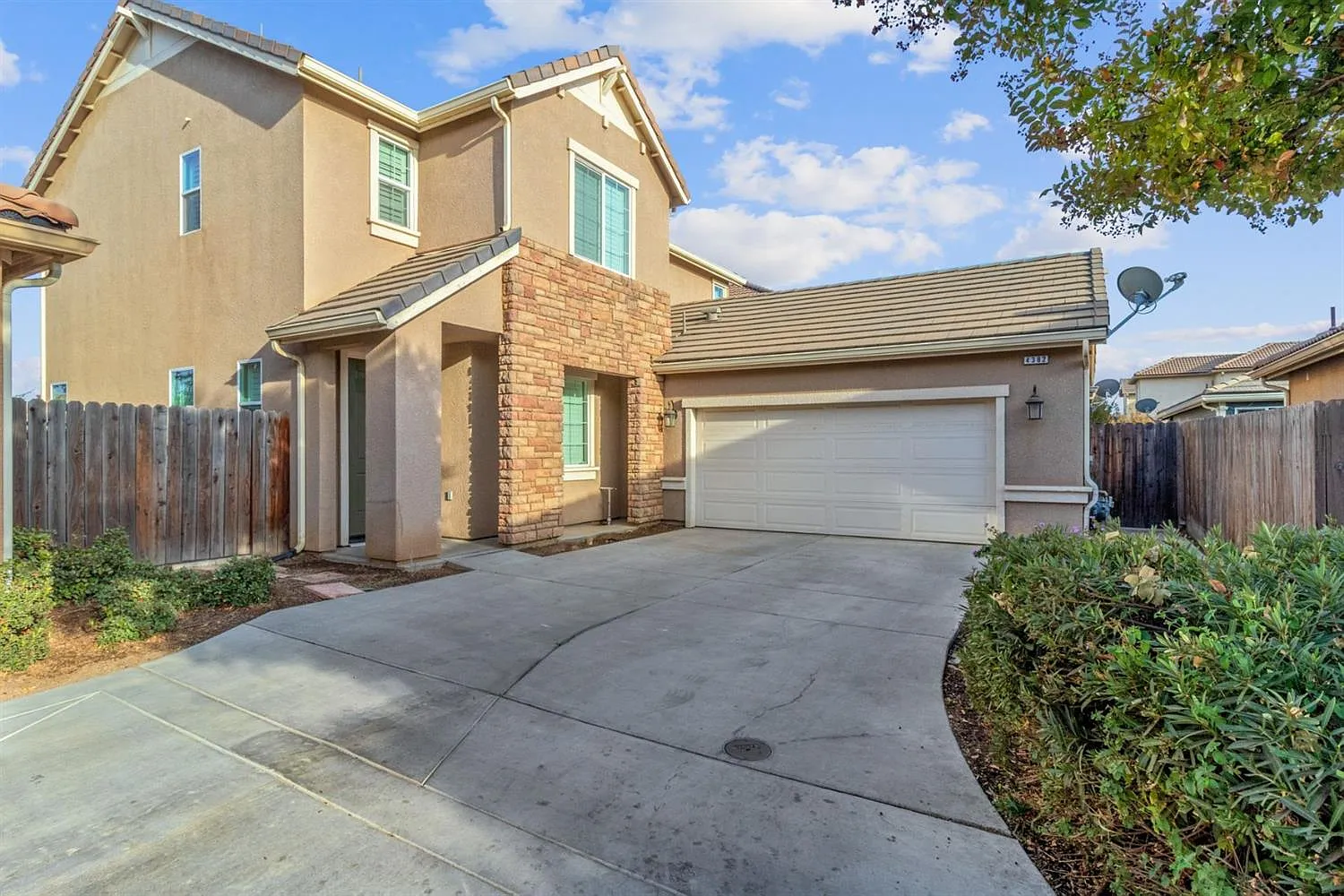 4382 W Artemisa Dr photo 1