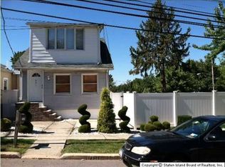 651 Woodrow Rd, Staten Island, NY 10312