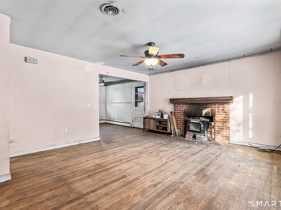 3rd image of 57 Cranberry Pond Road