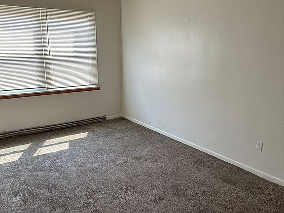 4th image of 5061 Aravesta Ave #2