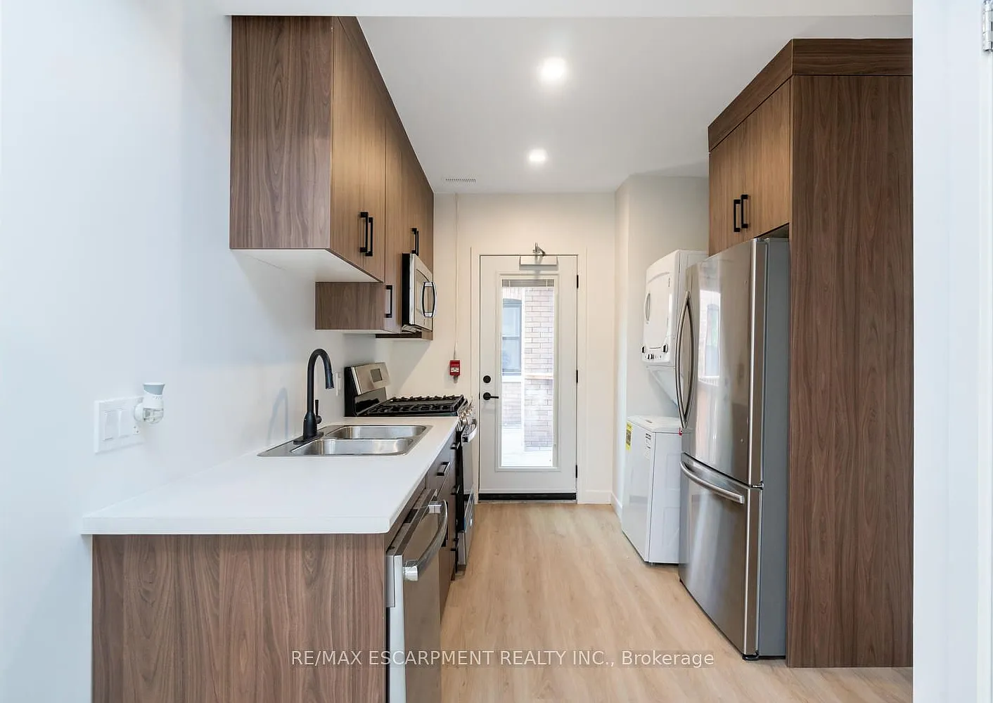 1 bed, $1,450 — Photo 2