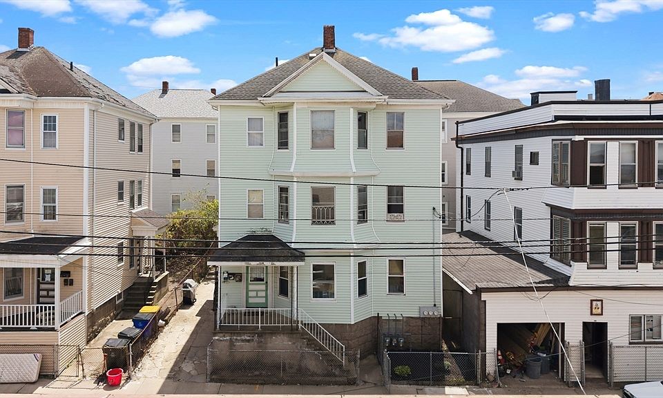 1st image of 327 William St