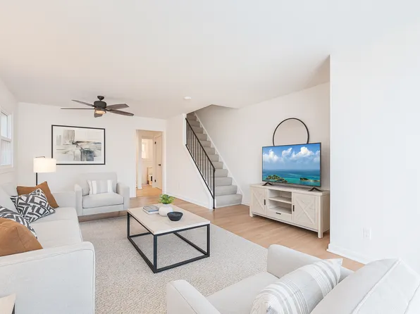 115 Sheraden Avenue image 3 of 31