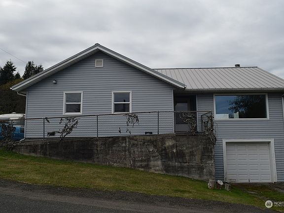 2nd image of 122 Bogachiel Street