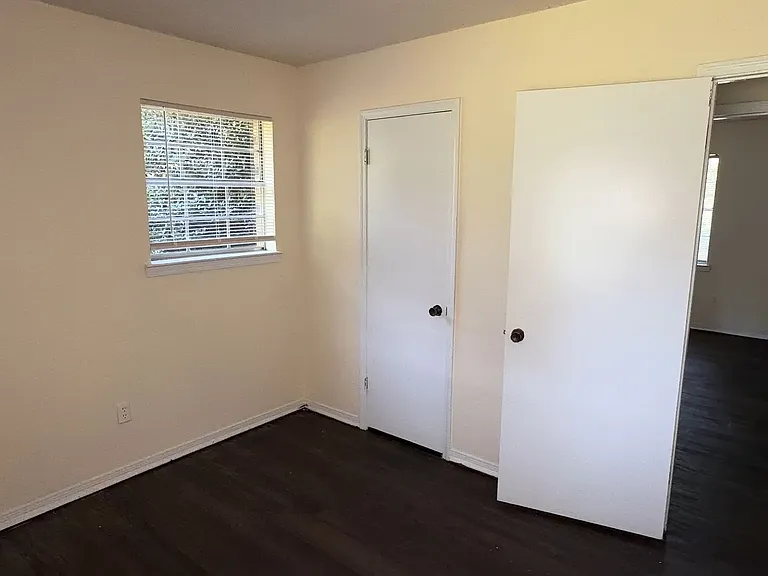 2245 Mobile Rd — Photo 7