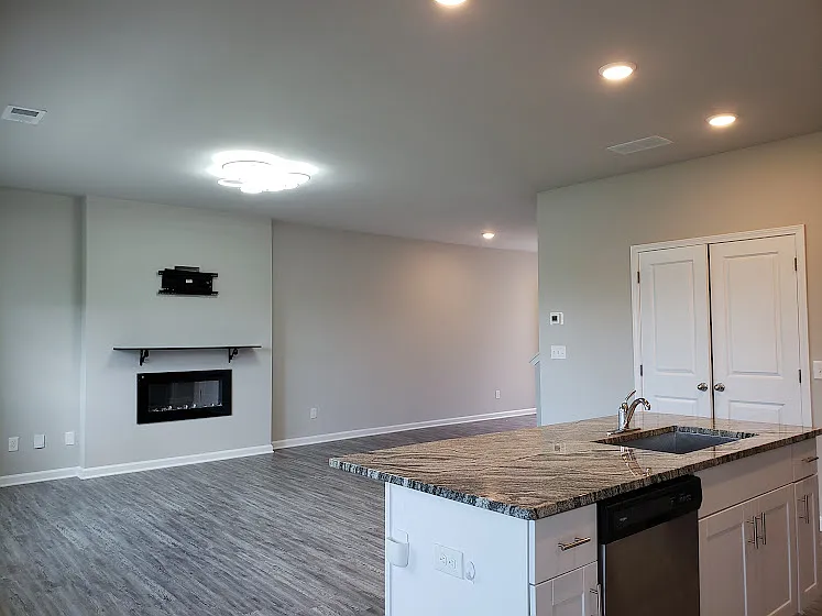 138 Millers Ln — Photo 7