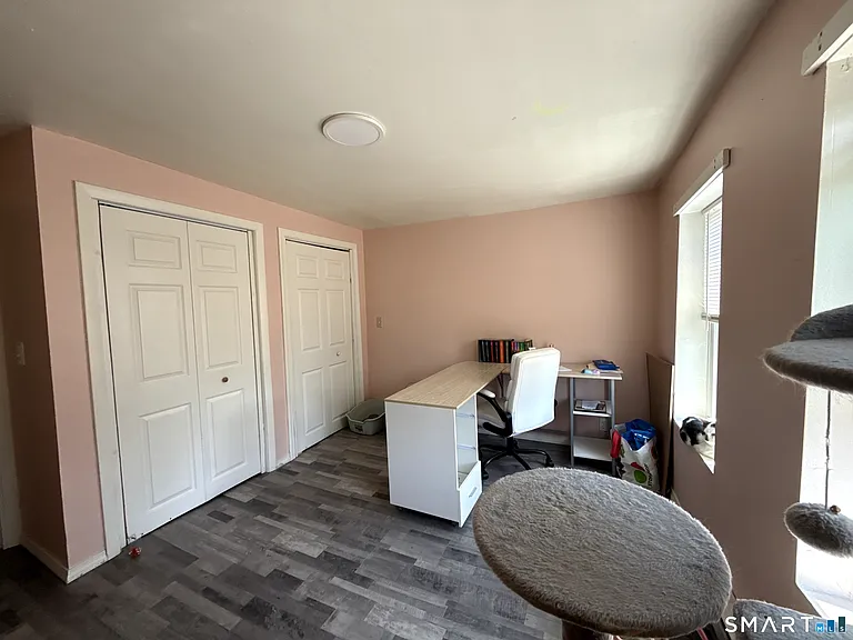 786 Plainfield Rd — Photo 10