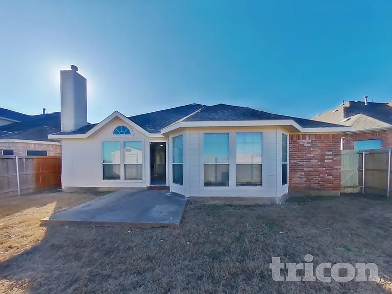 1217 Glencoe Dr — Photo 17