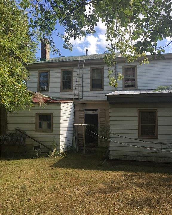 709 High St Petersburg VA Zillow