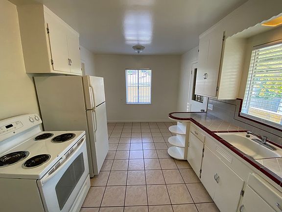 4th image of 6155 Overdale Ave