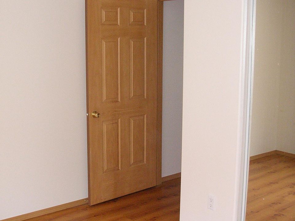 2nd image of 3761 E Ruth Dr